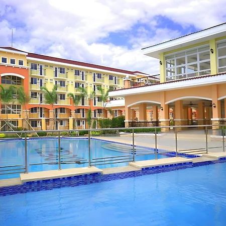 Ar02 1Bedroom Condo Unit With Free Pool, Hbo, Netflix & Wifi Davao City 외부 사진